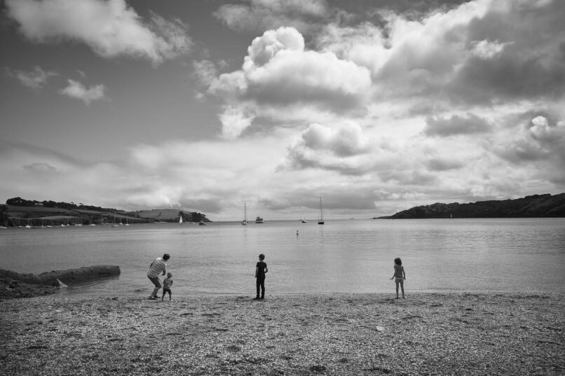 Cornwall, Stimmung, Wolken und Meer, schwarz-weiss